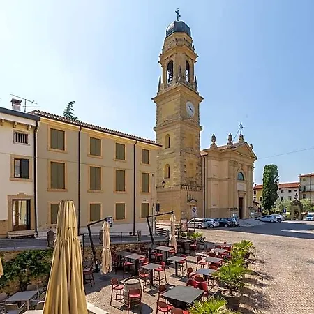 Castrum Wine Relais - Diffuso Hotel Pedemonte